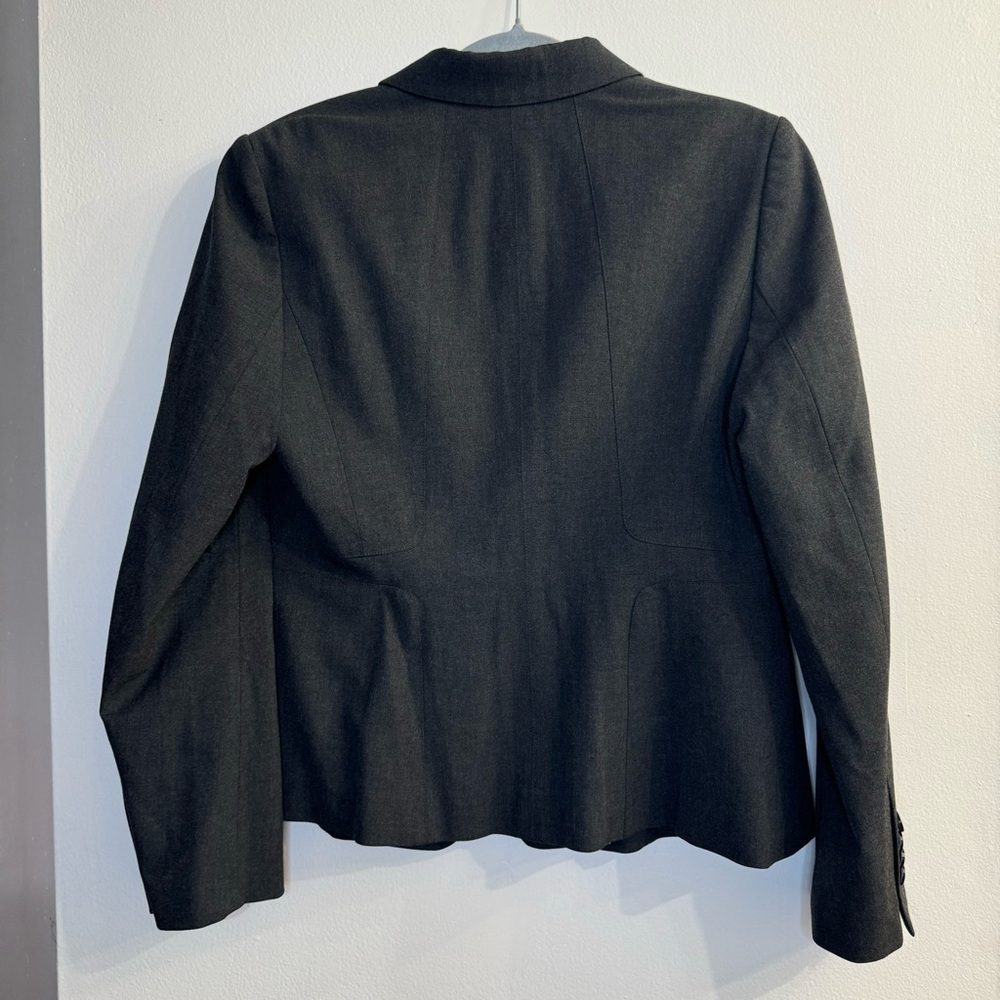 Ann Taylor Dark Grey Button-Up Blazer Size 8 Petite - Picture 5 of 6